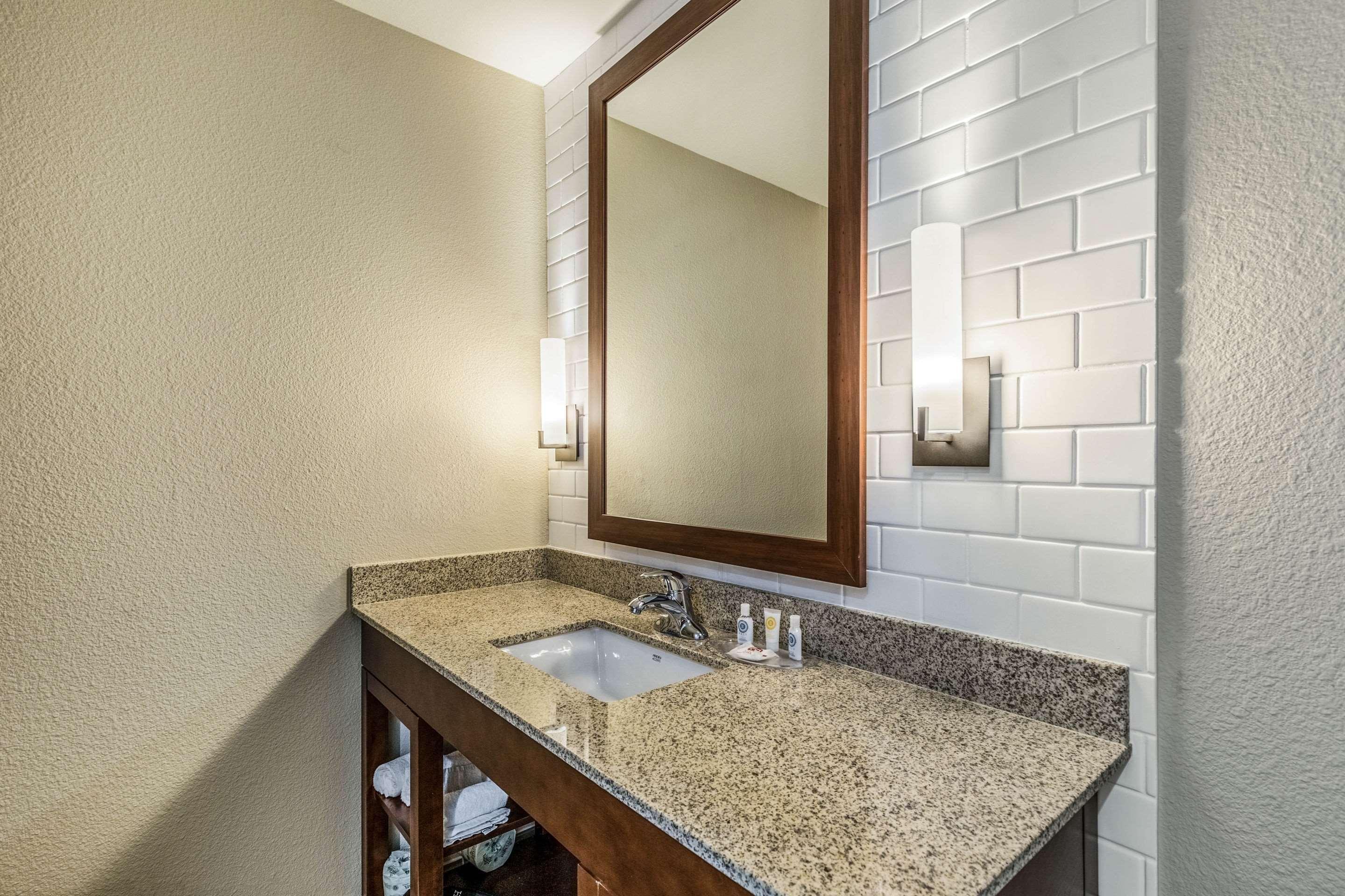 Comfort Suites Channelview Luaran gambar